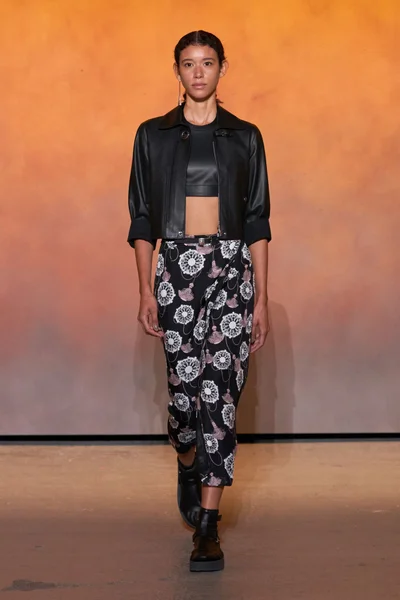 Look 42